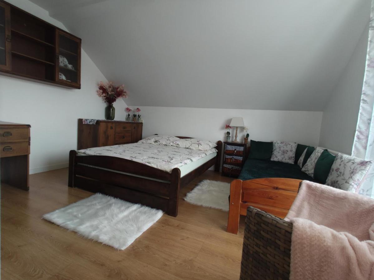 Apartmán Przystanek Pod Skalkami Lesko Exteriér fotografie